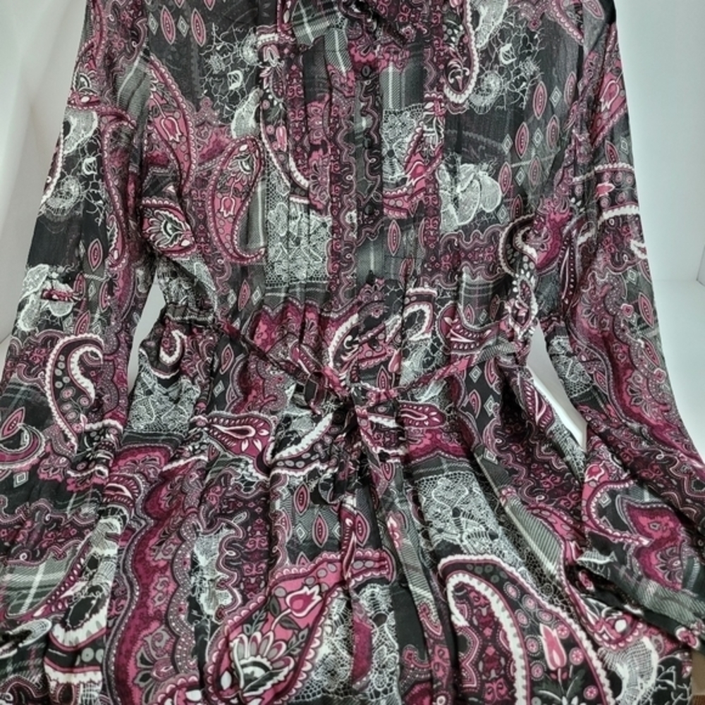 Dots black paisley chiffon top,‎ size L